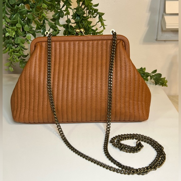 Universal Thread Handbags - Universal Thread Brown Oft Framed Pleated Kiss Lock Clutch Purse